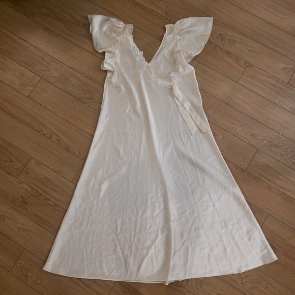 Vintage Blanche Nightgown- S - Picture 4 of 16